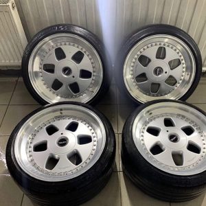 Original MAE R18 3-Piece Staggered Wheels