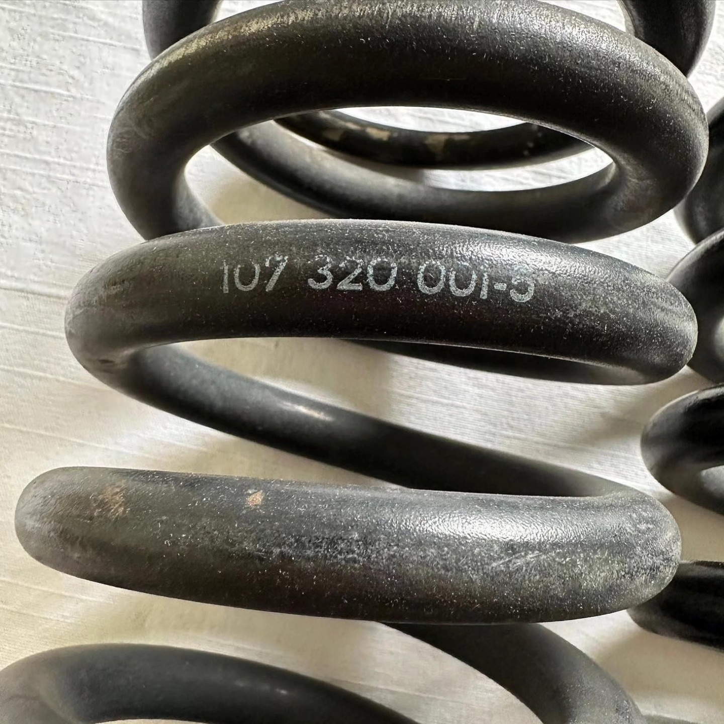 Original AMG Lowering Springs for Mercedes-Benz R107 SL/SLC - Image 3