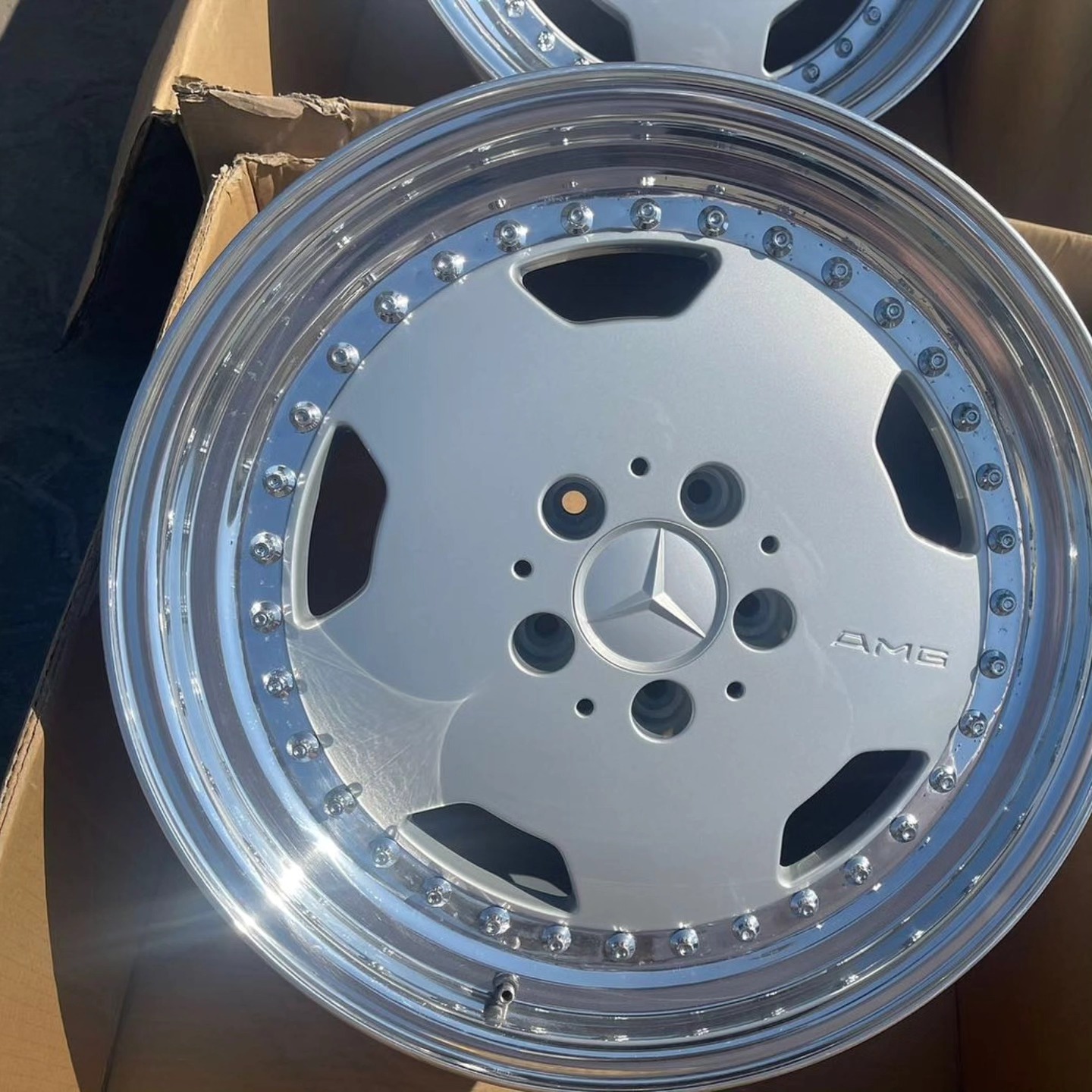 AMG 4-Piece Staggered Wheels by OZ - Image 4