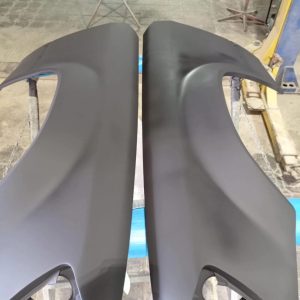 Mercedes-Benz C124 Coupe Fenders