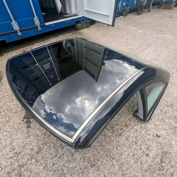 Mercedes-Benz R129 SL-Class Facelift Panoramic Roof - Image 3