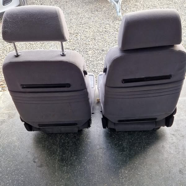 Original RECARO DSE Seats - Image 2