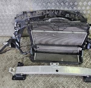 Mercedes AMG W190 190 4.0 Schlossträger