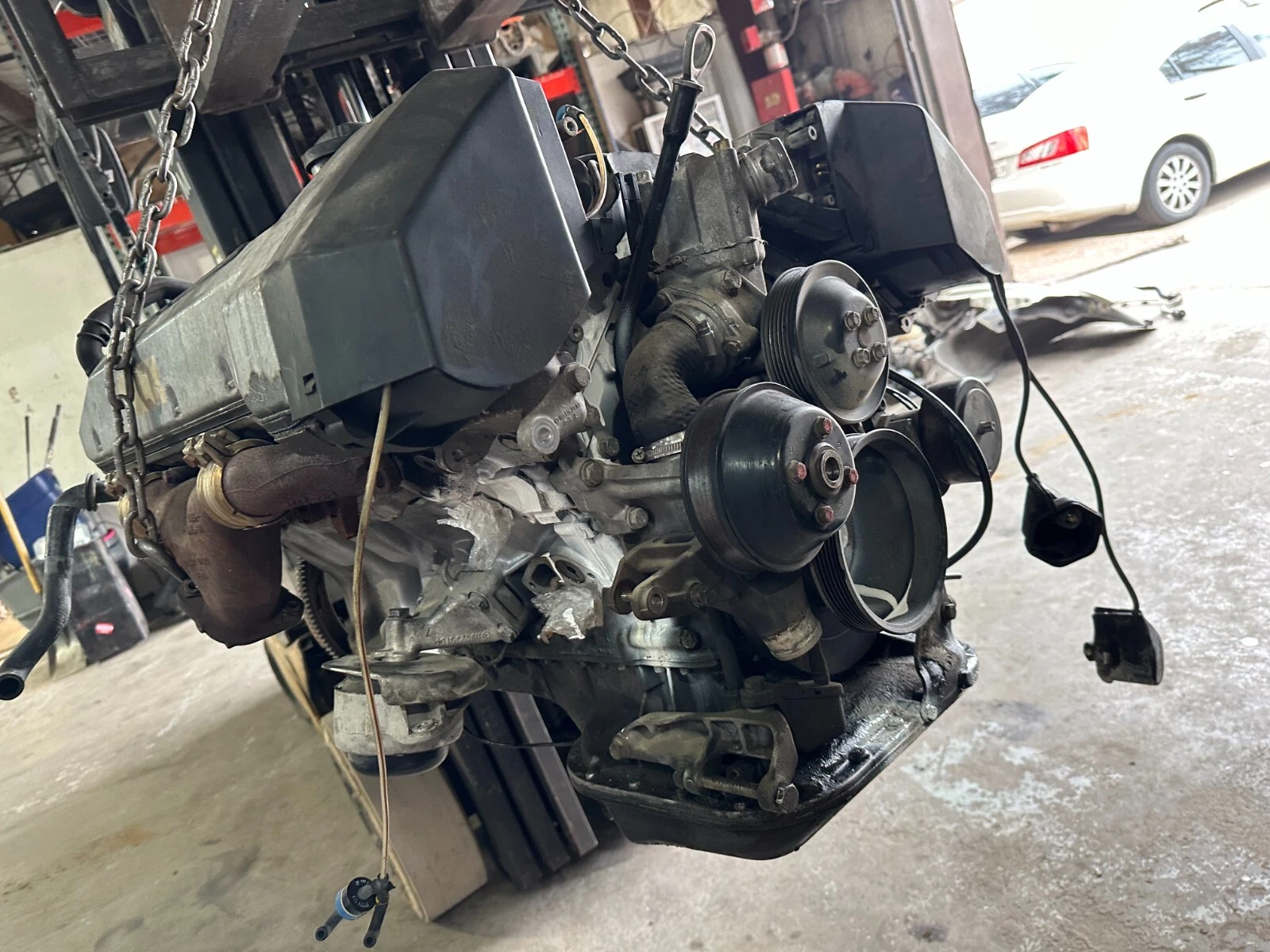 Mercedes-Benz SL500 R129 – 5.0L V8 M119 Engine - Image 12