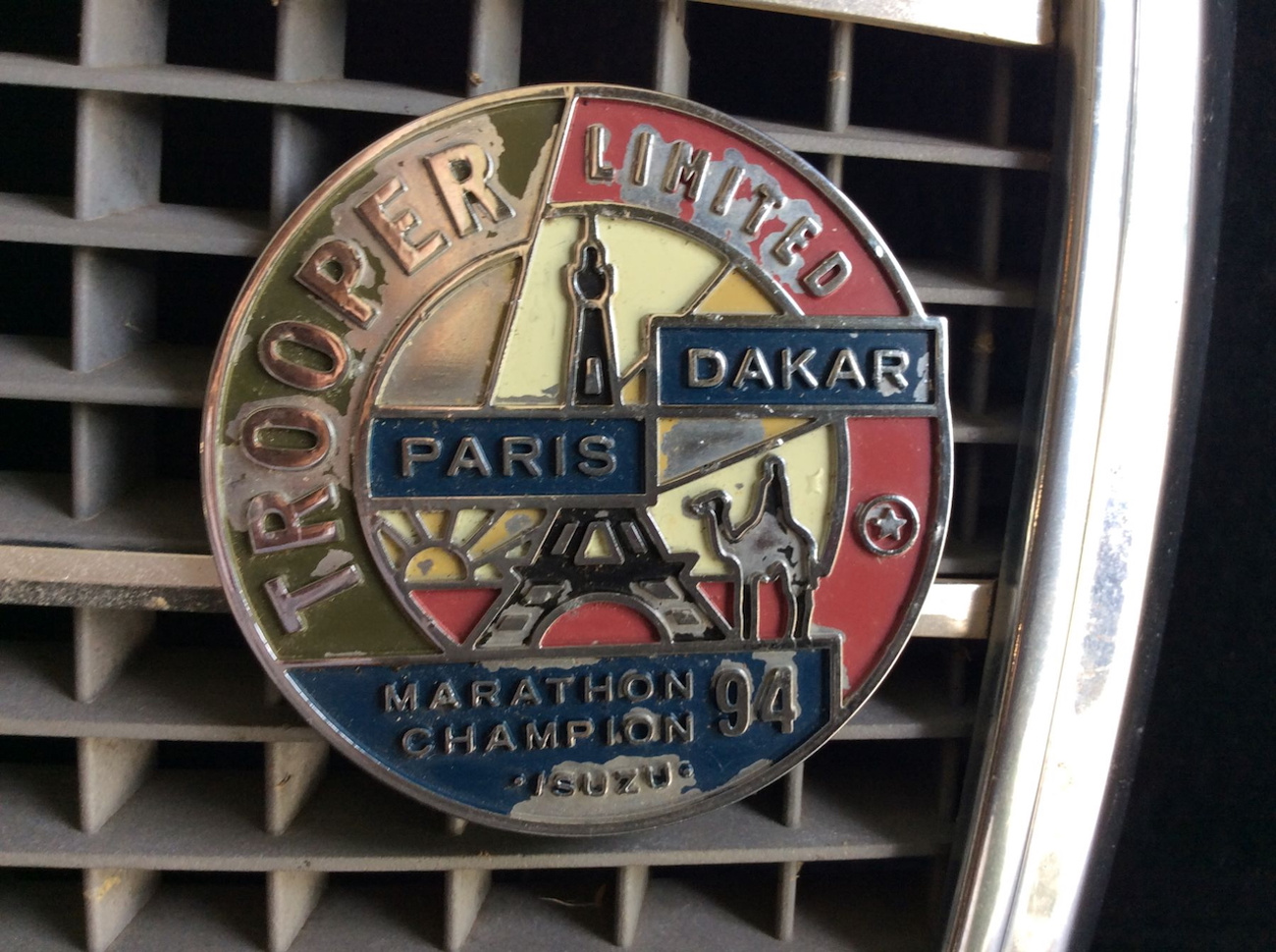 Historic 17-Badge Collection - Image 9