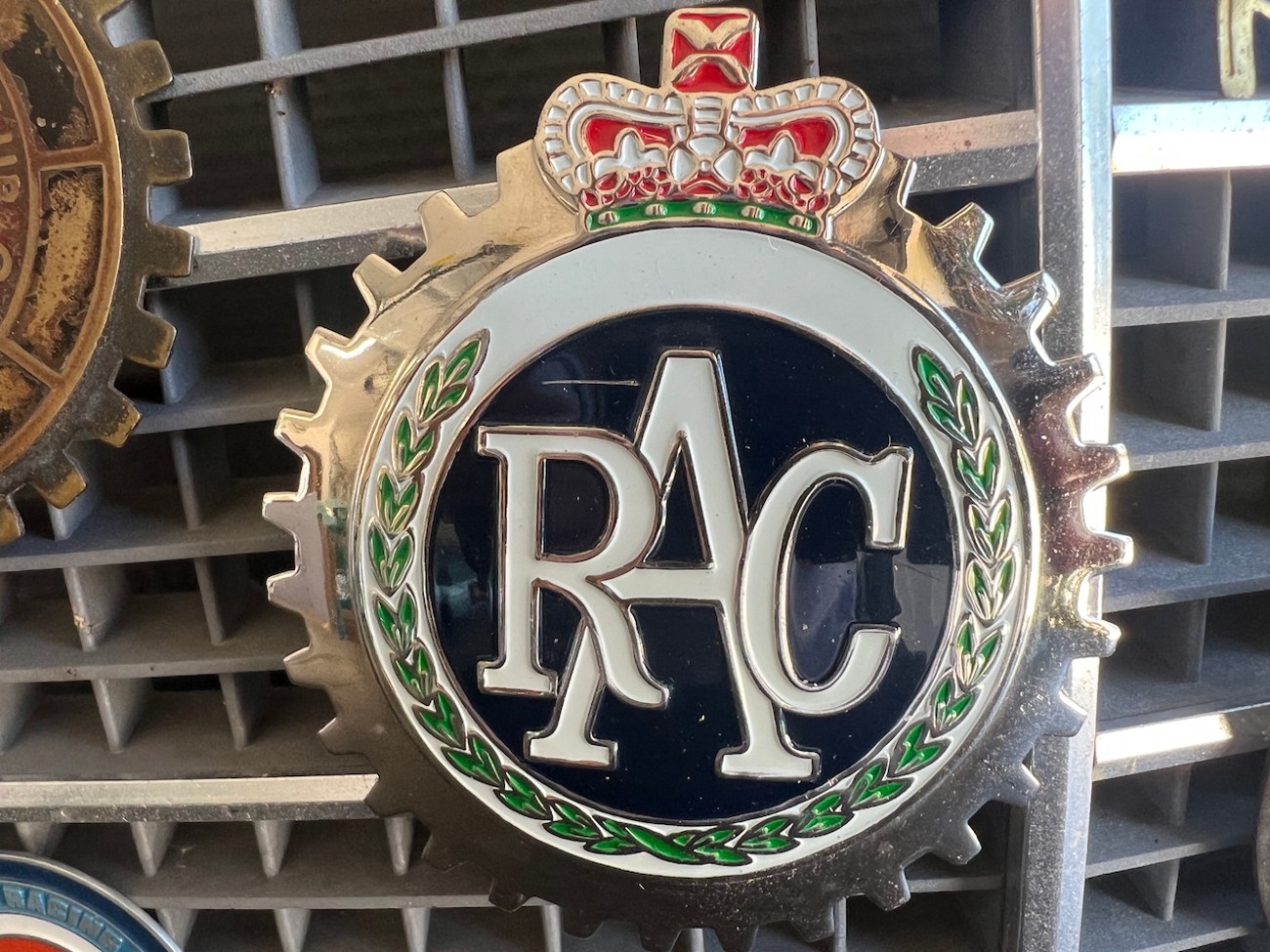 Historic 17-Badge Collection - Image 13