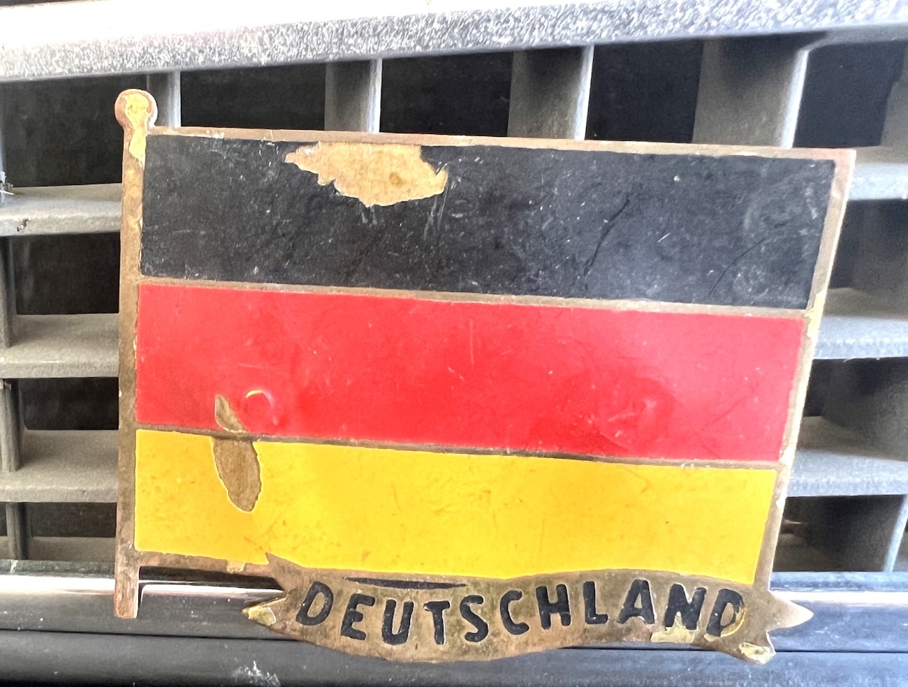 Historic 17-Badge Collection - Image 19