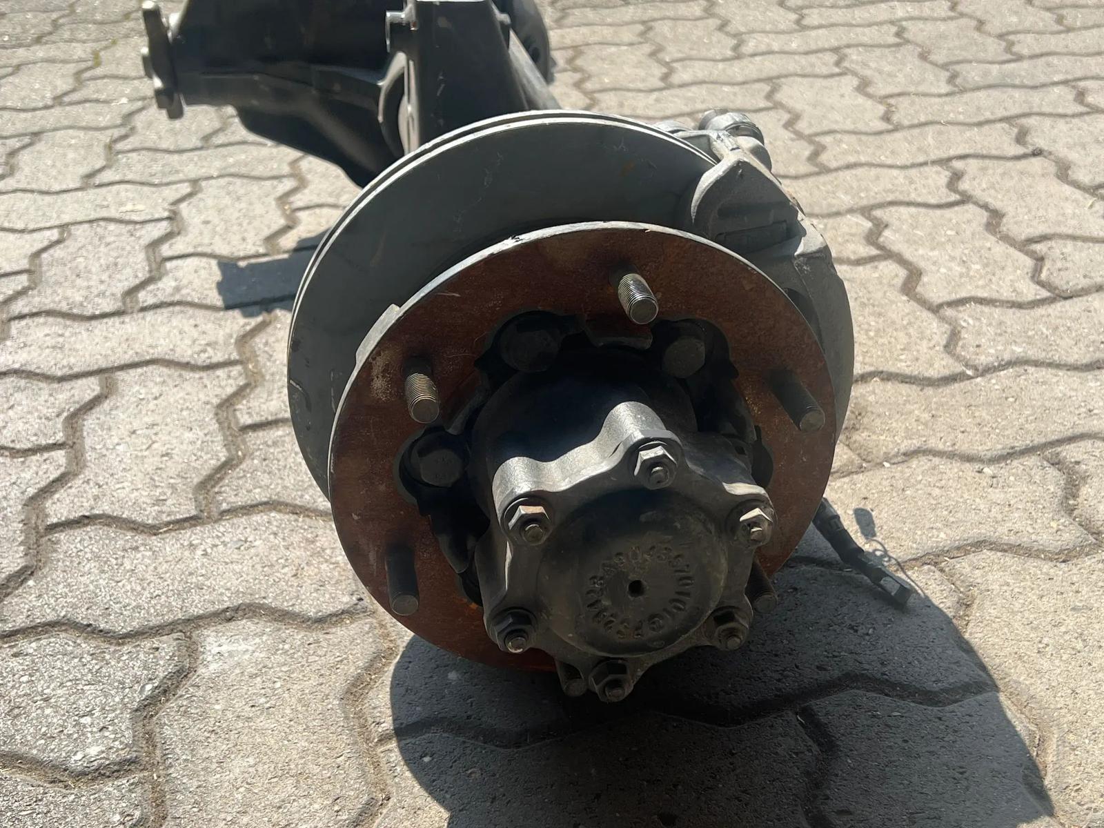 Mercedes-Benz Sprinter Complete Axle - Image 9