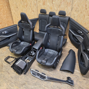 BMW M3 Competition (G80 / G81) interior