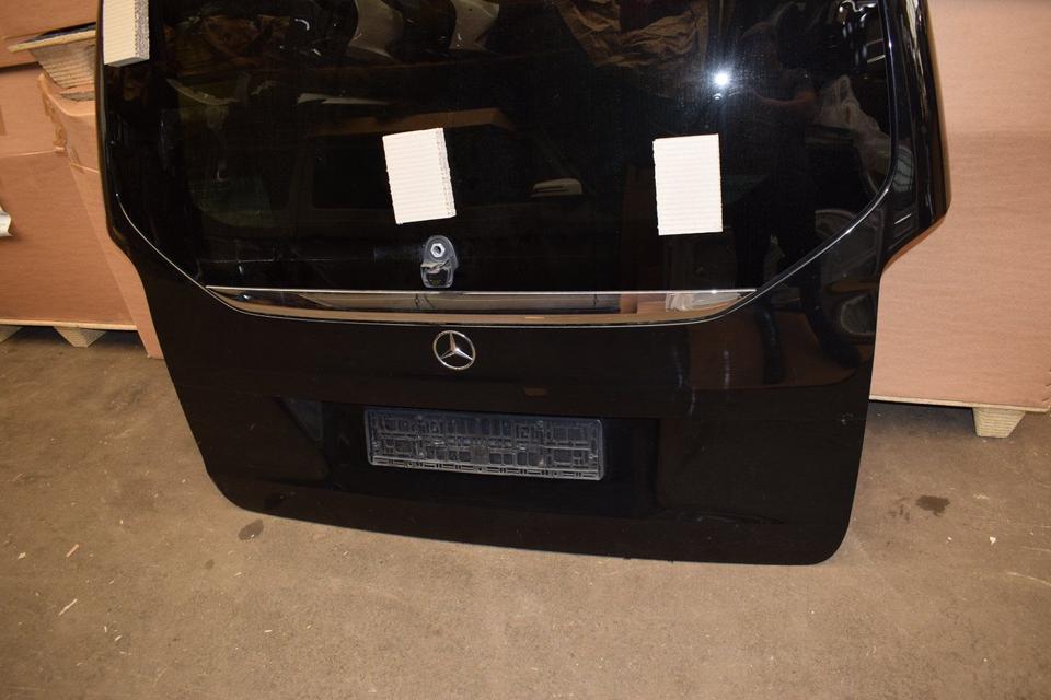Original Mercedes W447 V-Class Tailgate - Image 2