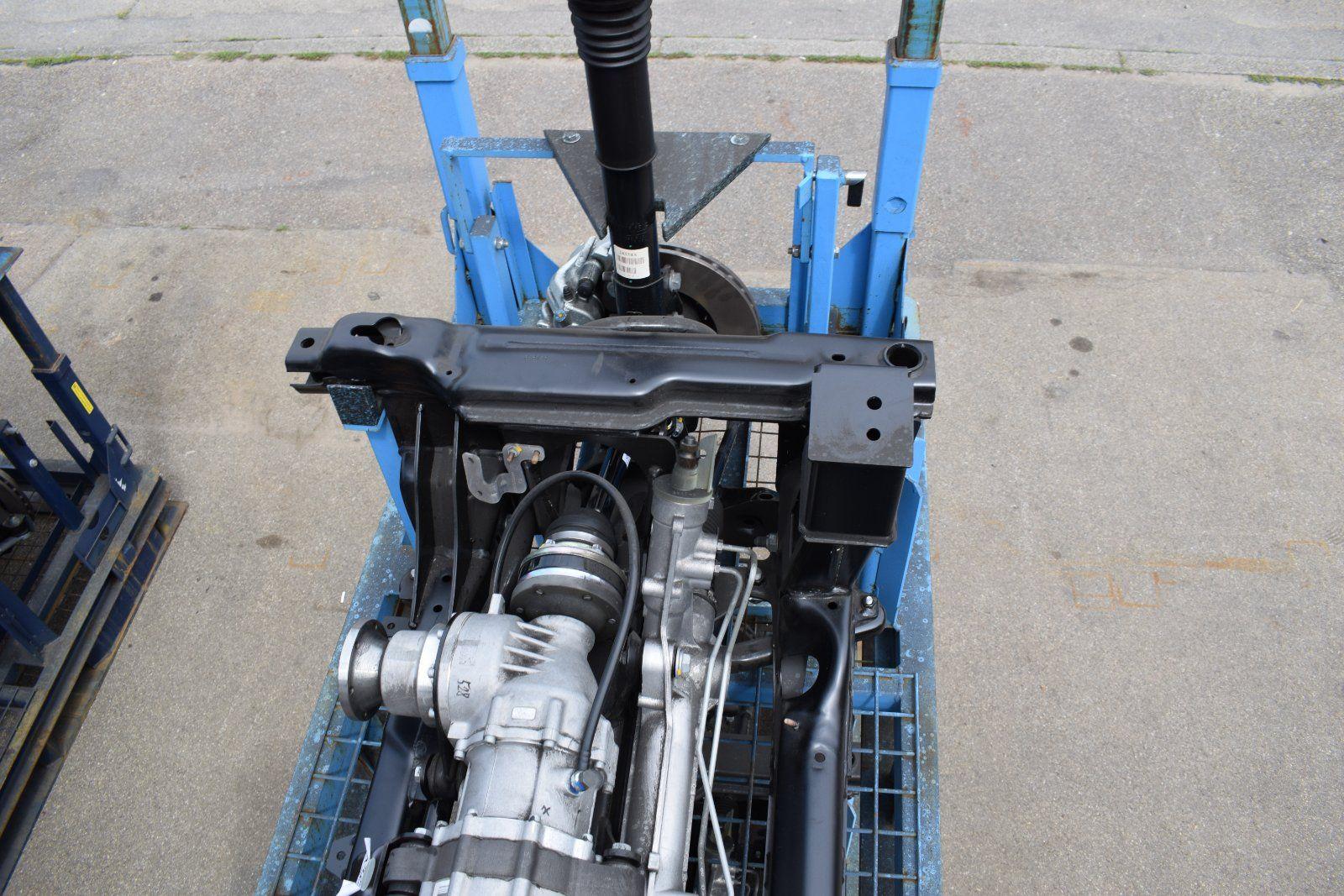 Mercedes Sprinter W907 Front Axle - Image 3