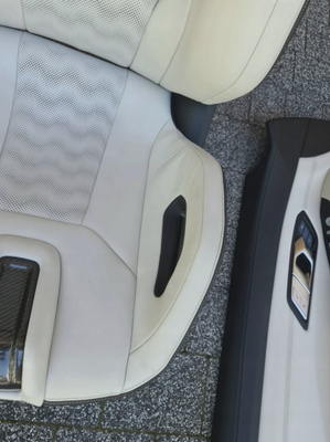 BMW M3 G80 / G81 M-Carbon Bucket Seats - Image 8
