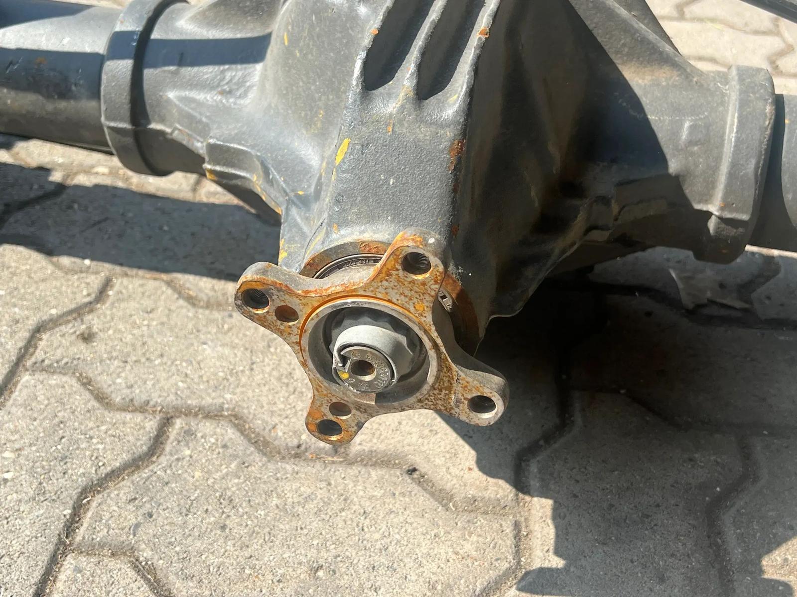 Mercedes-Benz Sprinter Complete Axle - Image 11