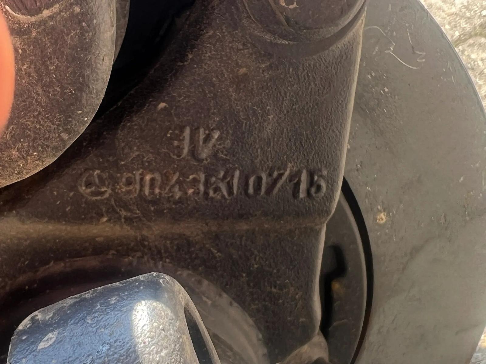 Mercedes-Benz Sprinter Complete Axle - Image 12