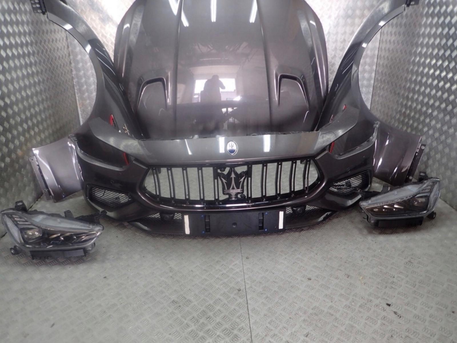 Maserati Levante Trofeo Complete Front Section