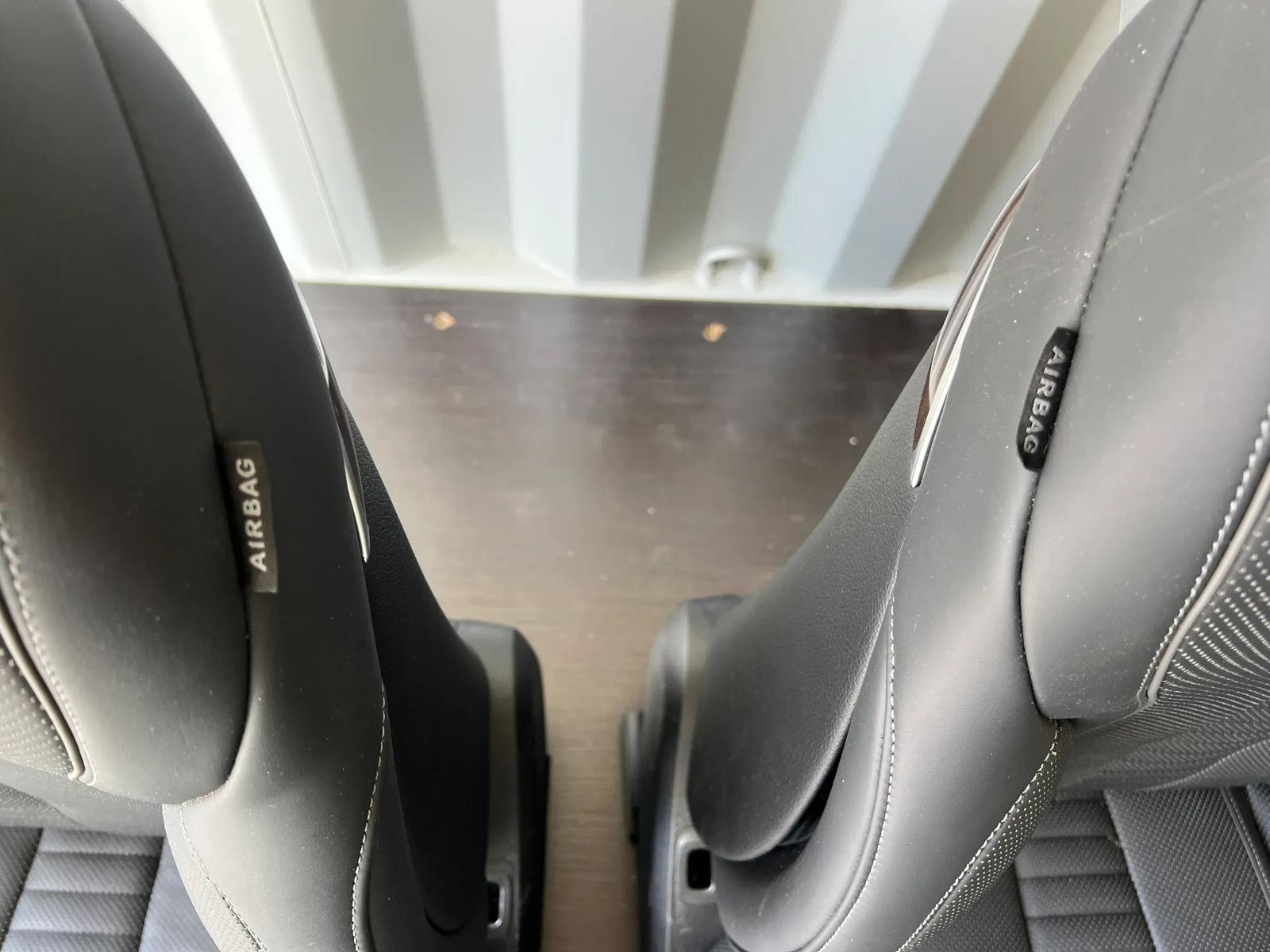 Mercedes-Benz S-Class W222 Front Seat Leather - Image 10