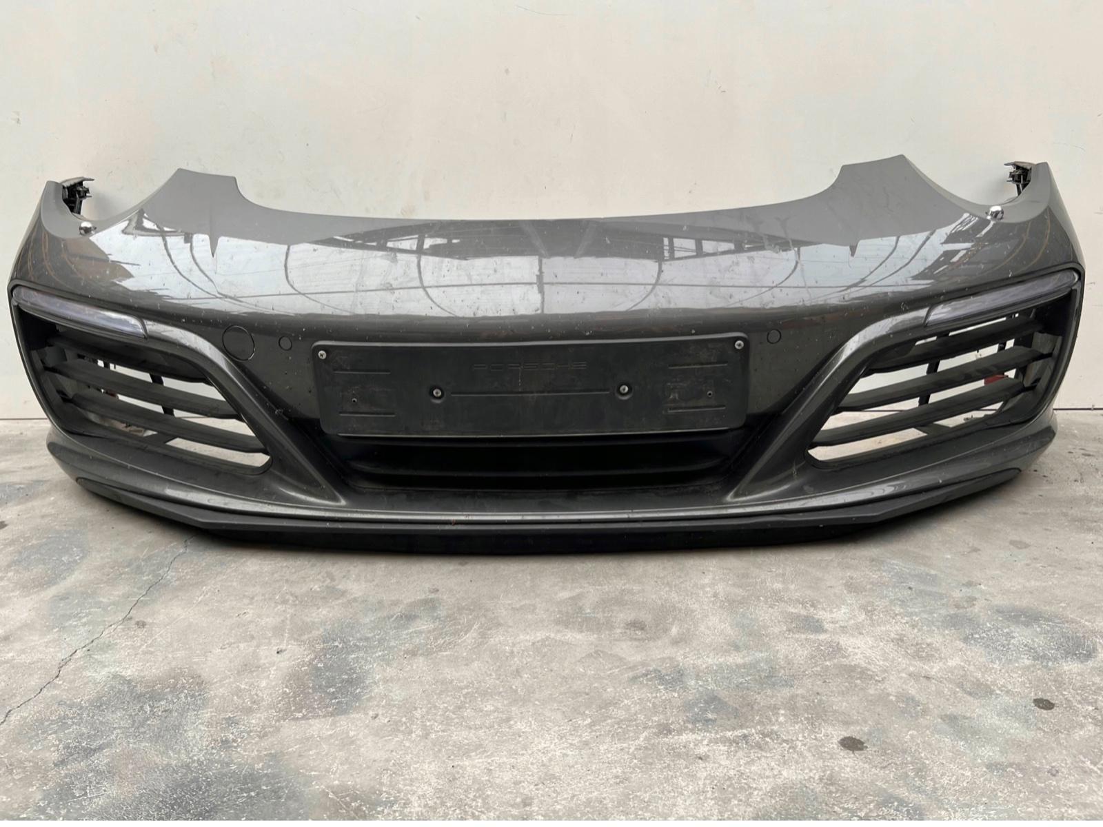Porsche 911 / 991.2 Carrera Front Bumper