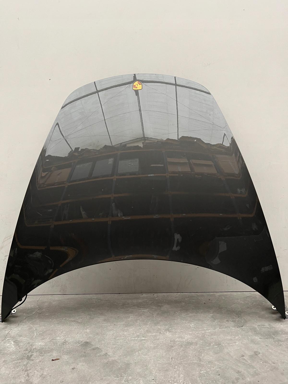 Porsche 911 (991) Hood Cover