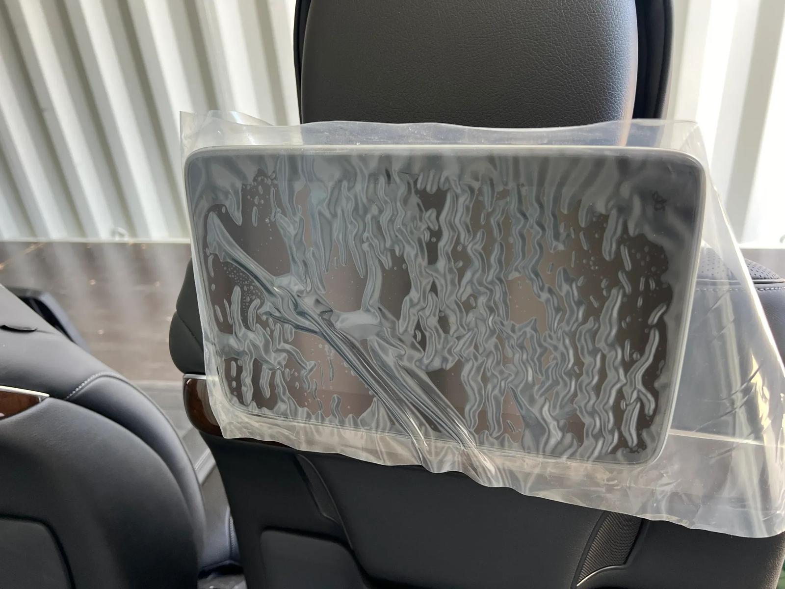 Mercedes-Benz S-Class W222 Front Seat Leather - Image 12