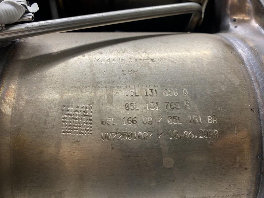 VW GOLF VIII 2.0 TDI ENGINE - Image 3